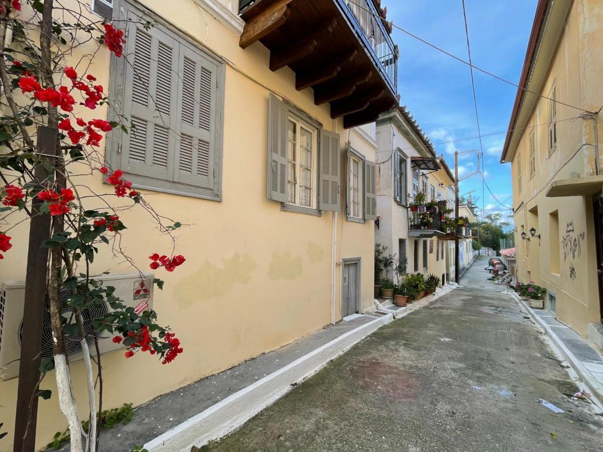 Flora In Nafplia Lejlighed Nafplio Eksteriør billede